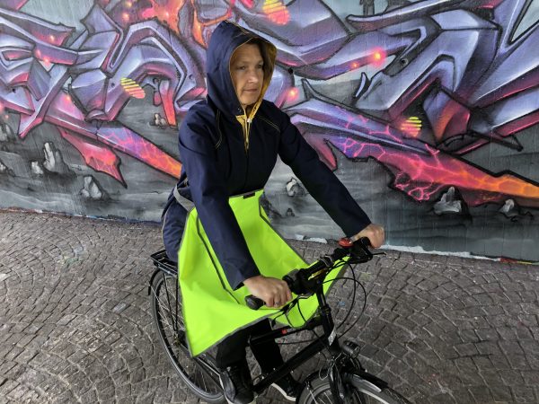 Drachenhaut Edition 2in1 neongelb – Regenschutz für Radler