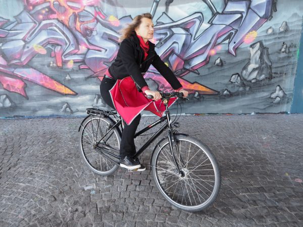 Drachenhaut Edition 2in1 rot- Radfahrer-Regenschutz