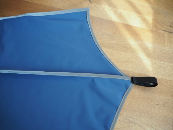 Blaue Drachenhaut 2in1 Edition – Radfahrer Regenschutz